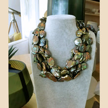 Load image into Gallery viewer, Baroque Coin Pearl Torsade In Olive Green