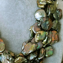 Load image into Gallery viewer, Baroque Coin Pearl Torsade In Olive Green