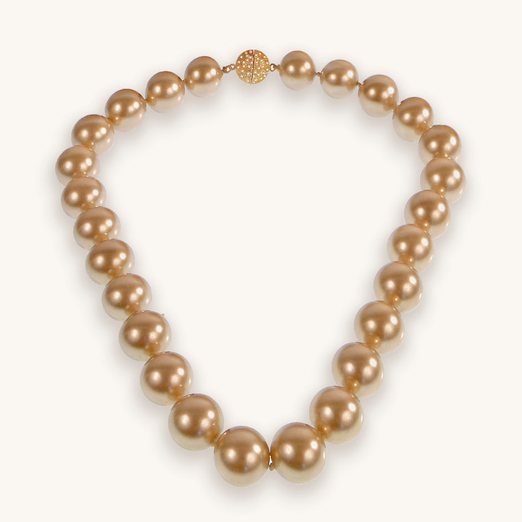 Shell Pearls In Champagne